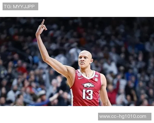 沃尔什半场完美表现七投全中三分三中三狂砍18分3篮板3抢断展现狠人风范